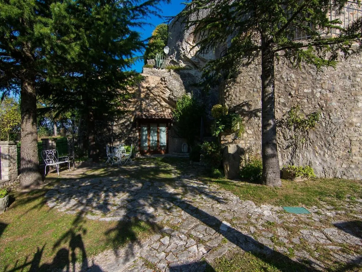 Belvilla By Oyo La Grotta Petrella Guidi